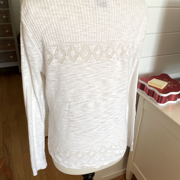 White cardigan - Picture 2 of 5